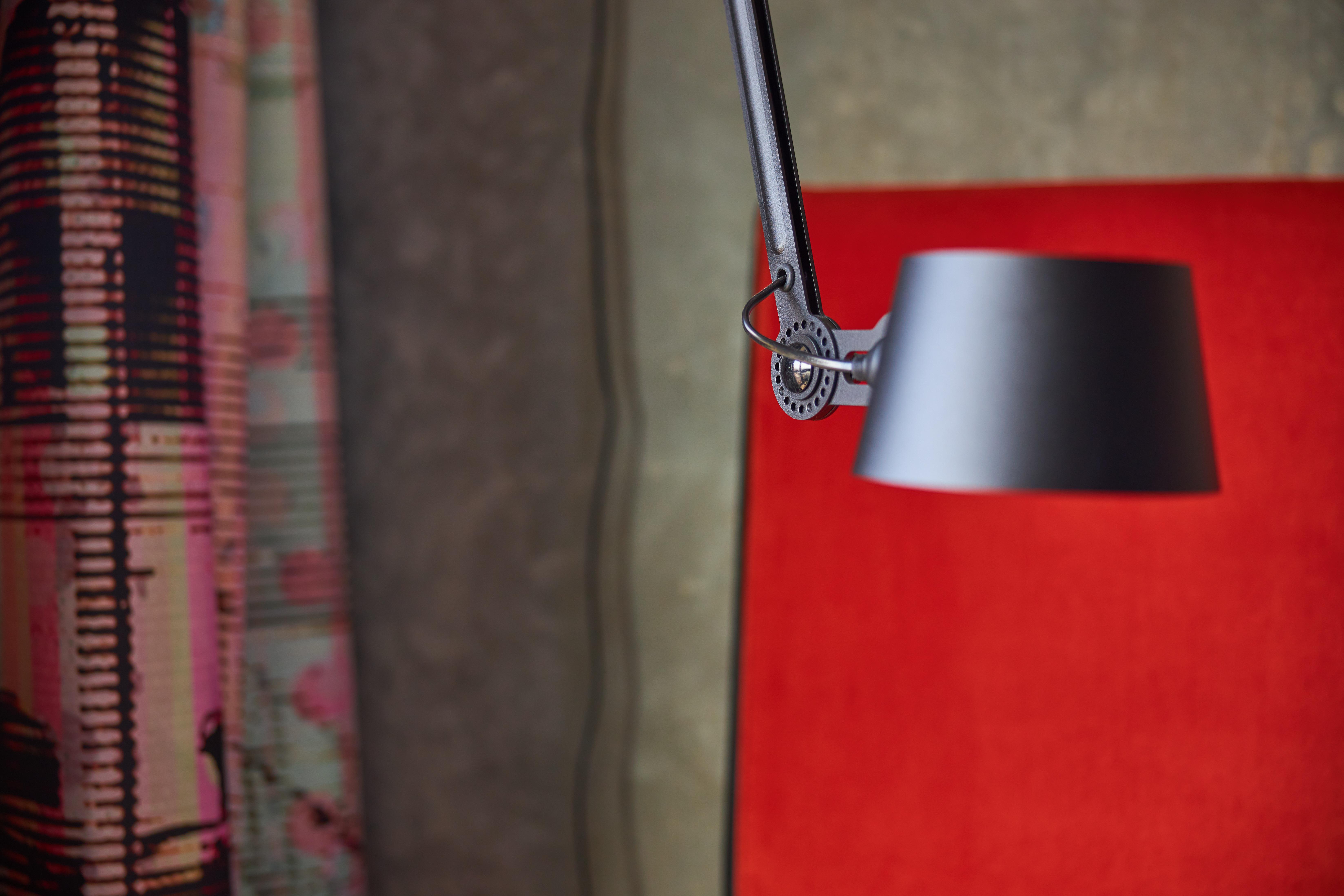 Inntel Hotels Amsterdam Landmark מראה חיצוני תמונה Detail of the lamp