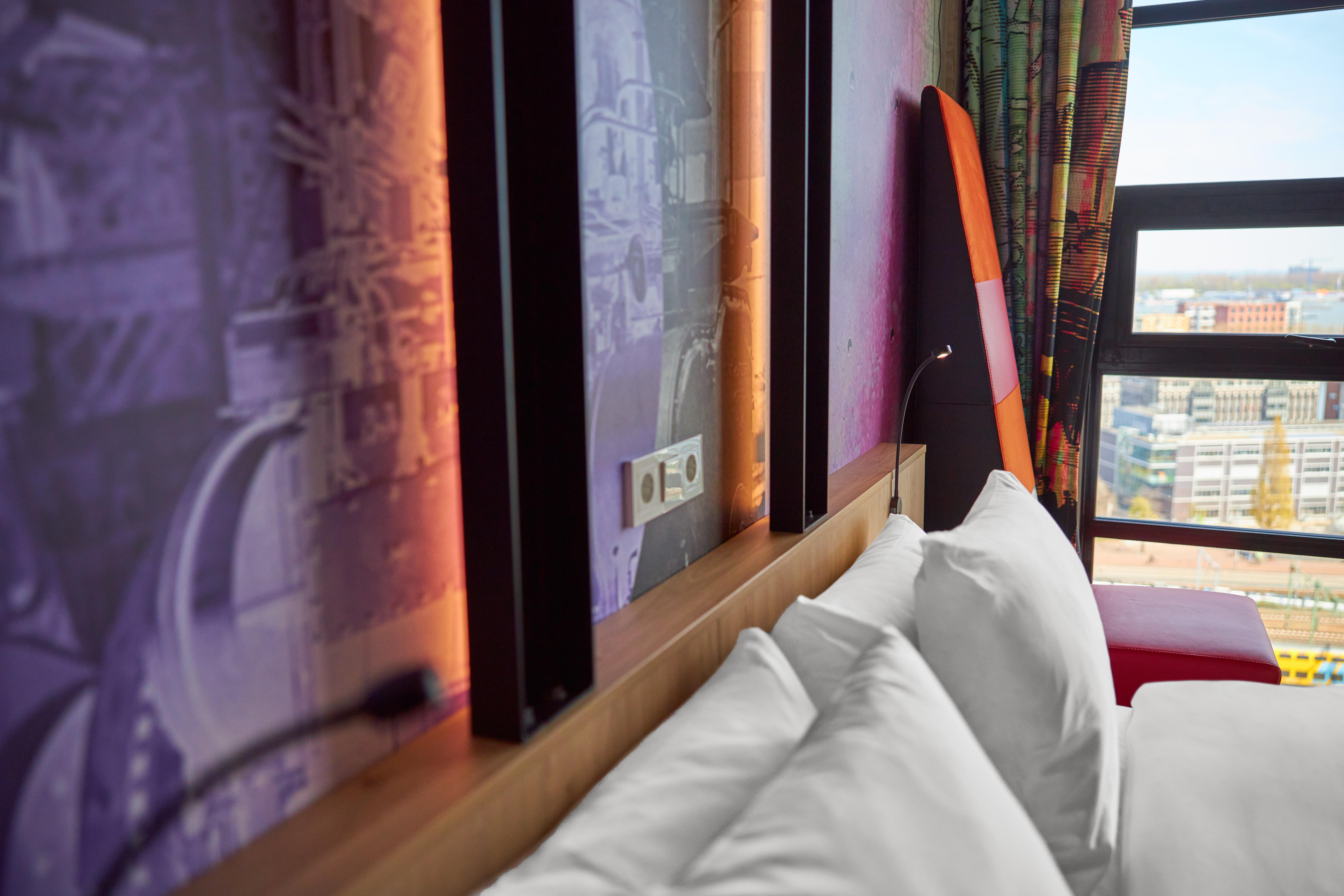 Inntel Hotels Amsterdam Landmark מראה חיצוני תמונה Detail of the interior of a room at the hotel