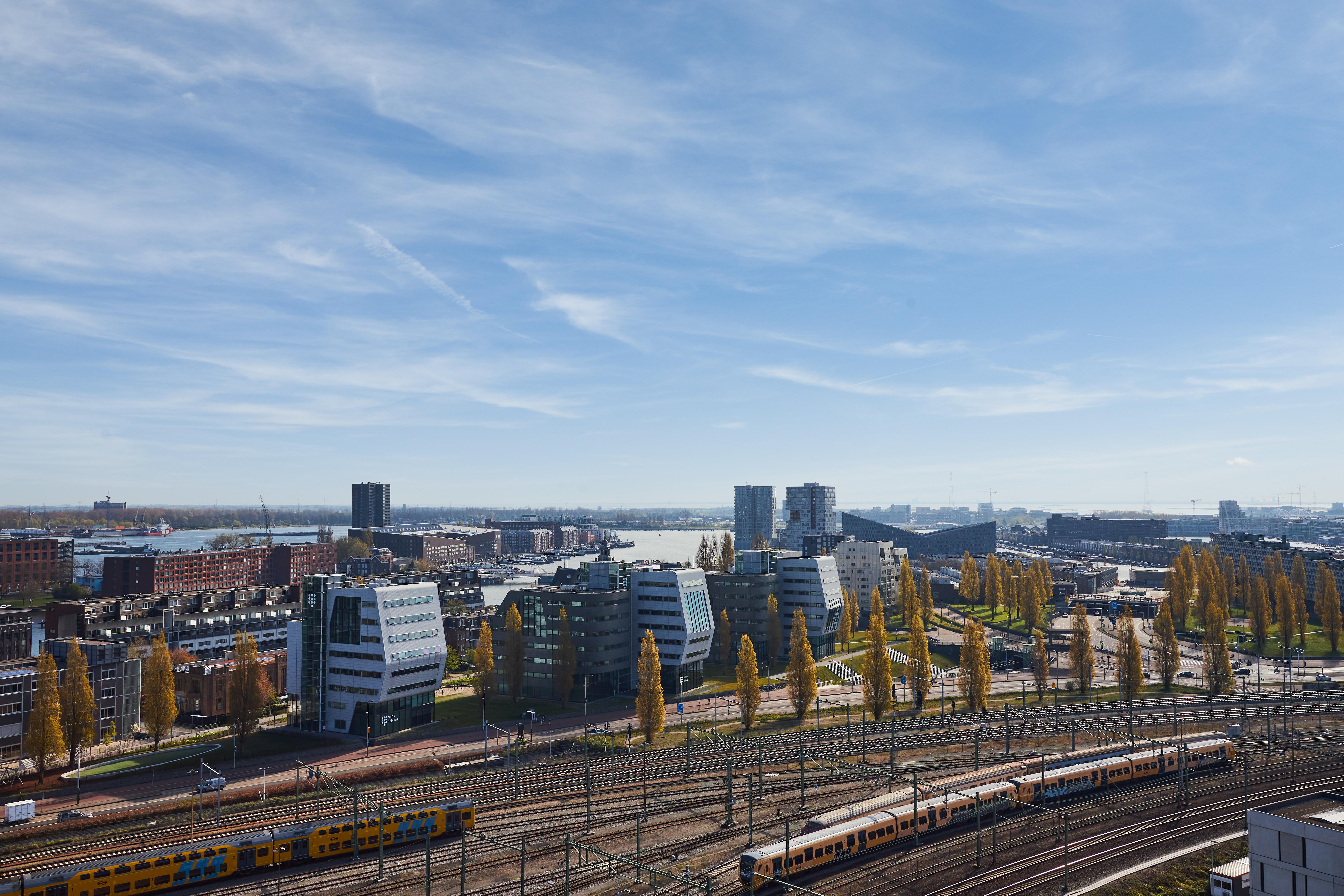 Inntel Hotels Amsterdam Landmark מראה חיצוני תמונה The view of the city from the top of the tower