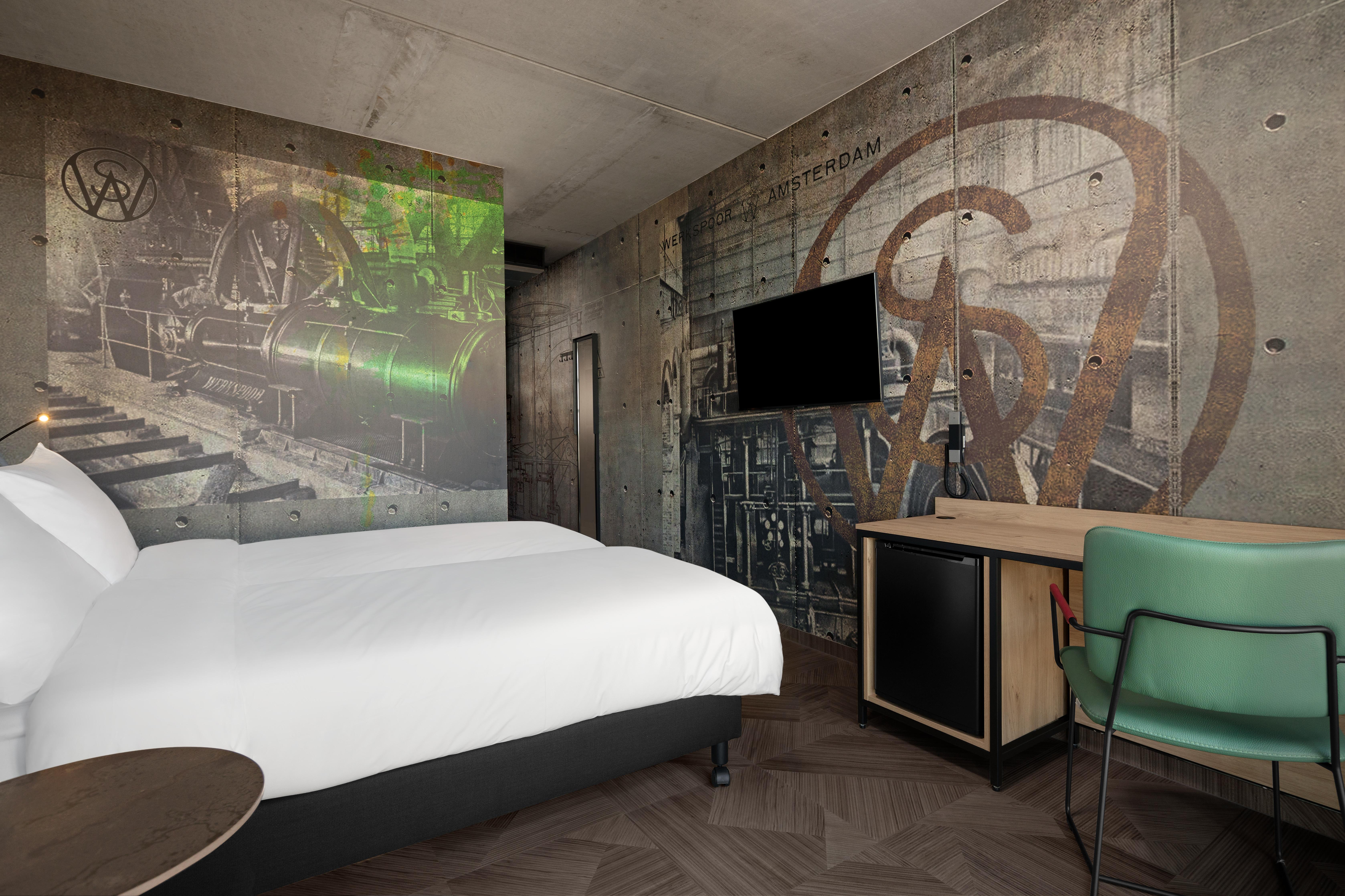 Inntel Hotels Amsterdam Landmark מראה חיצוני תמונה The interior of a room at the hotel